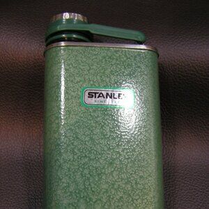 Stanley Classic 8 oz. Green Flask